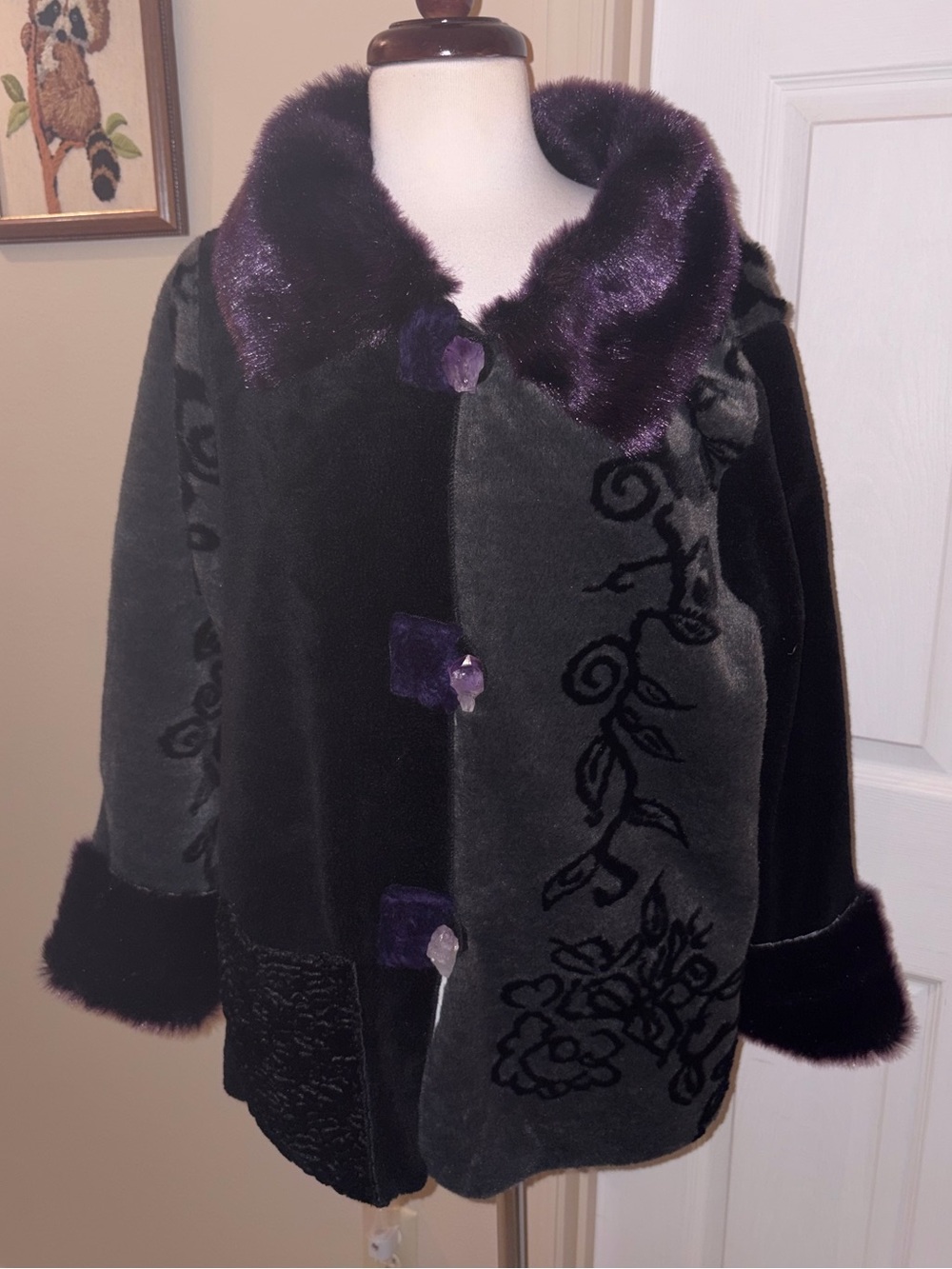 RARE Vintage Lee Andersen black purple teddy coat real amethyst buttons